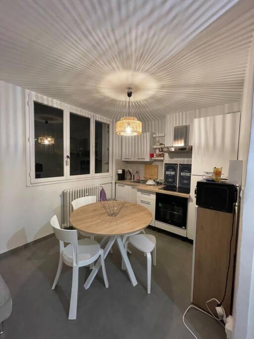 Appartement - Dijon Bagian luar foto
